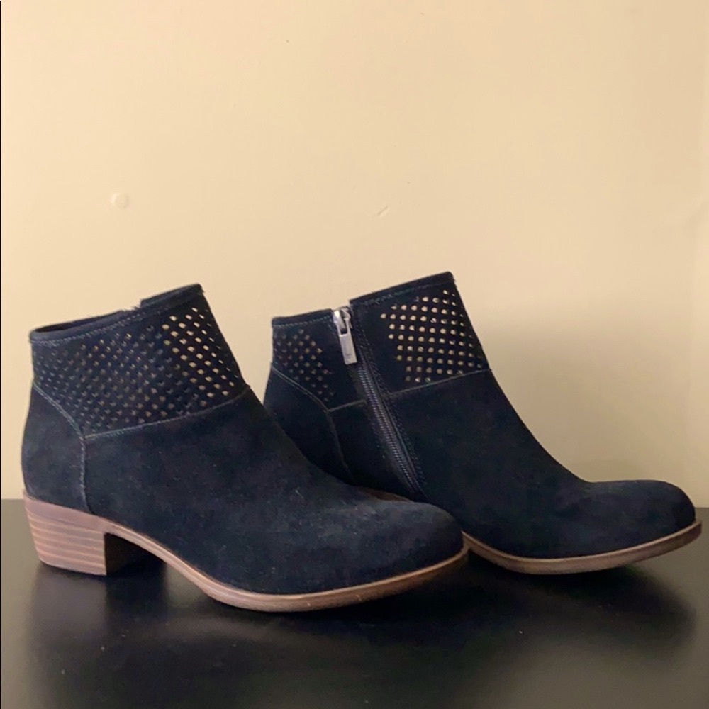Lucky Brand Black Suede-Booties-8M🍀